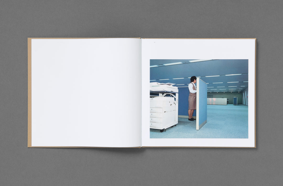 Lars Tunbjörk – Office / LA Office, book published by Loose Joints.