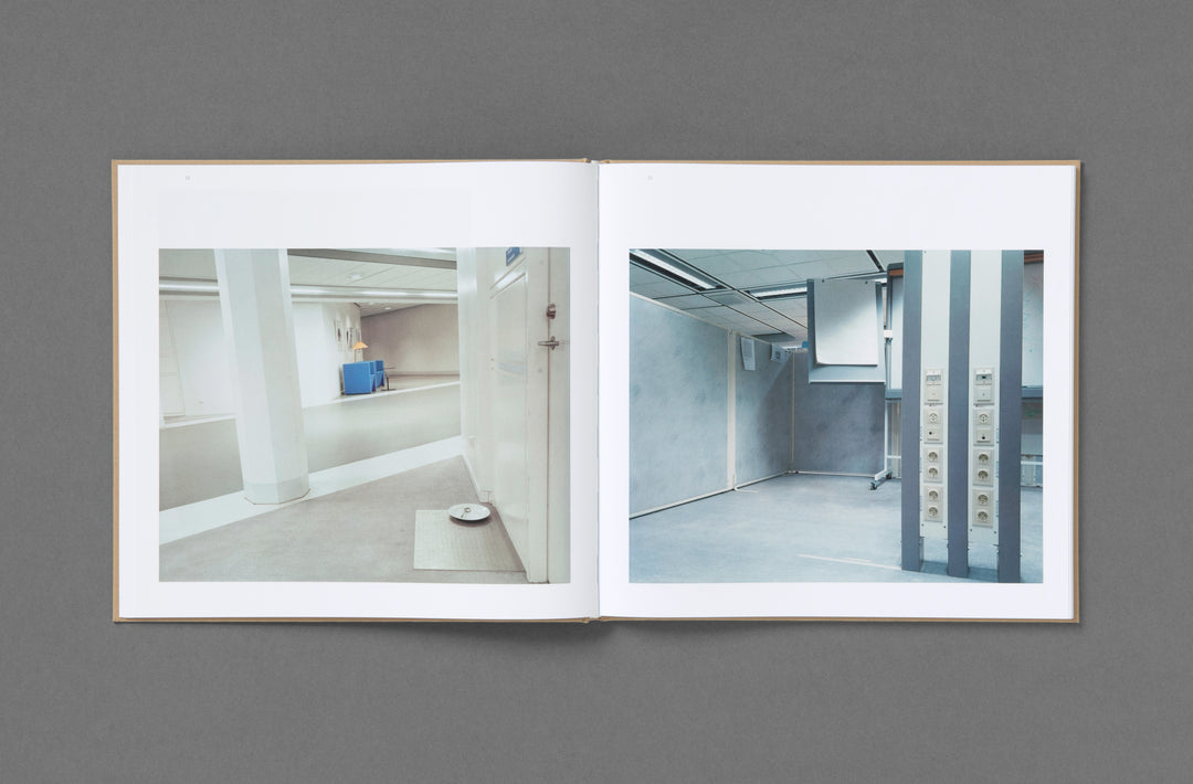 Lars Tunbjörk – Office / LA Office, book published by Loose Joints.