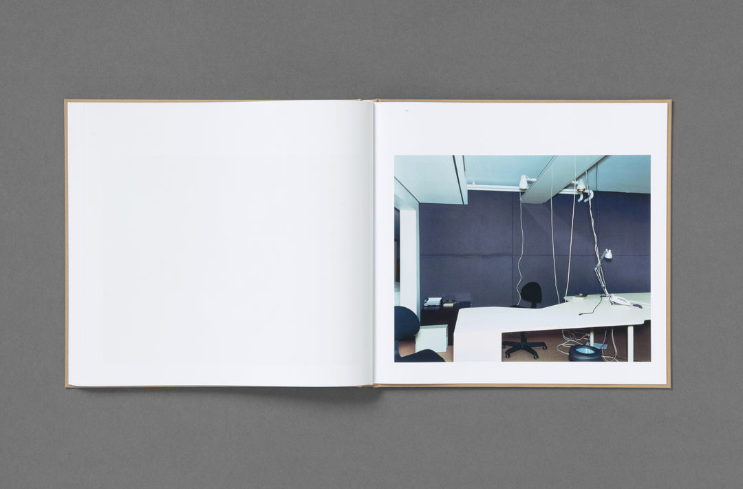 Lars Tunbjörk – Office / LA Office, book published by Loose Joints.