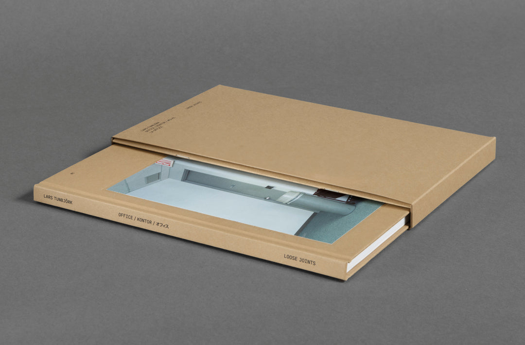 Lars Tunbjörk – Office / LA Office, book published by Loose Joints.