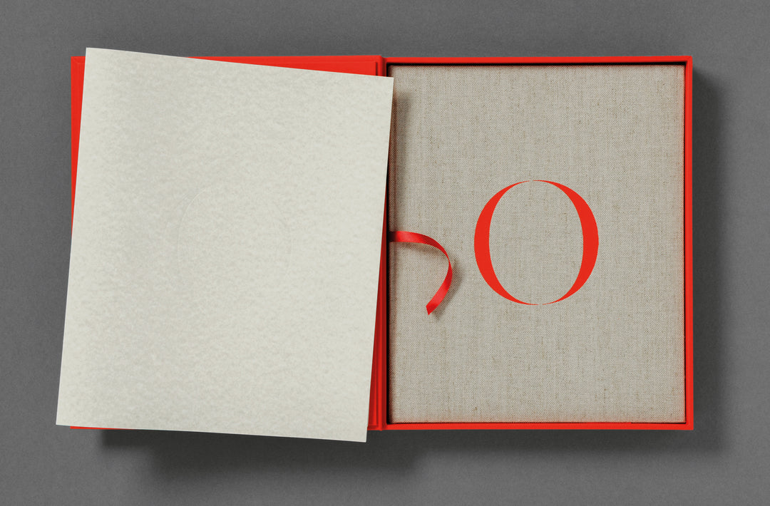 Special edition of O by Luis Alberto Rodriguez, including two darkroom prints