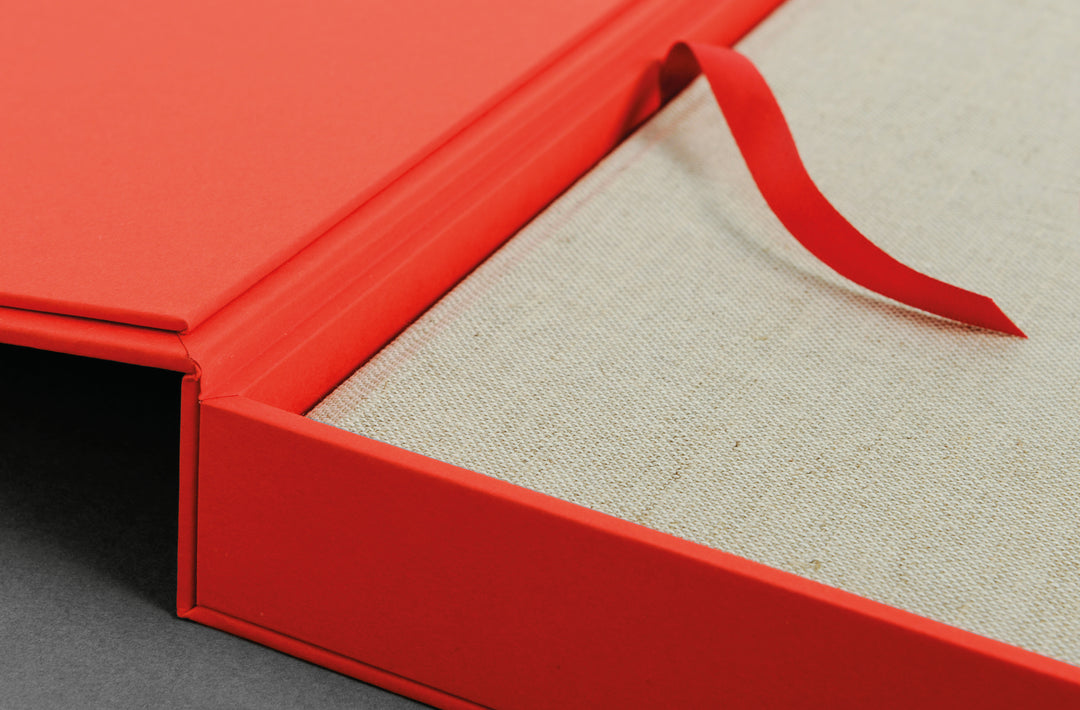 Special edition of O by Luis Alberto Rodriguez, including two darkroom prints
