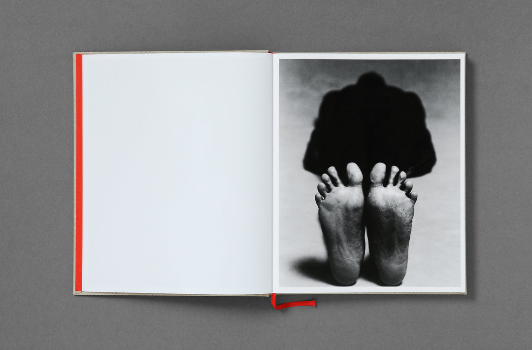 Luis Alberto Rodriguez – O. Published by Loose Joints