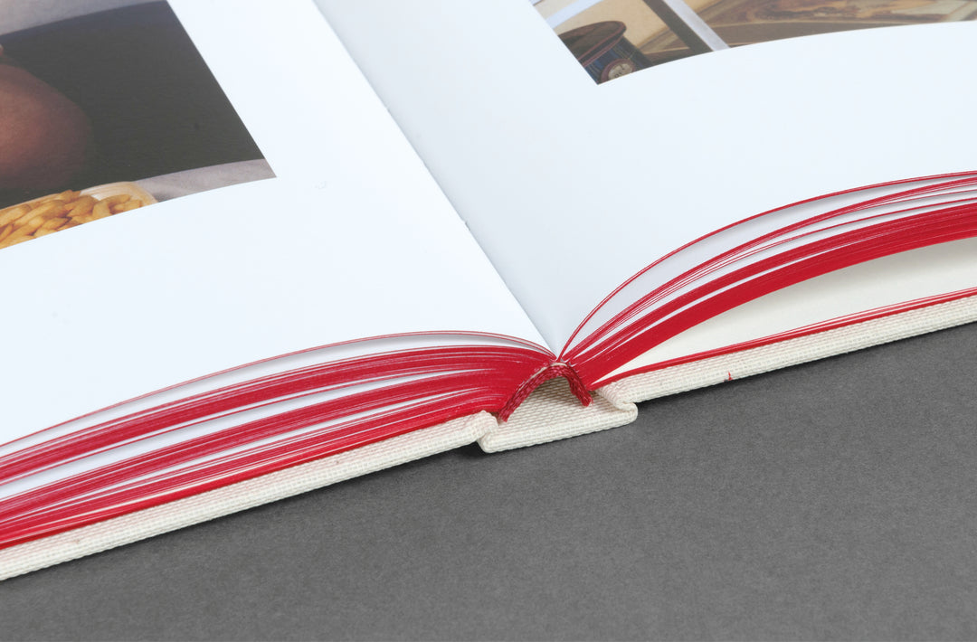 Oliver Chanarin – A Perfect Sentence book published by Loose Joints.