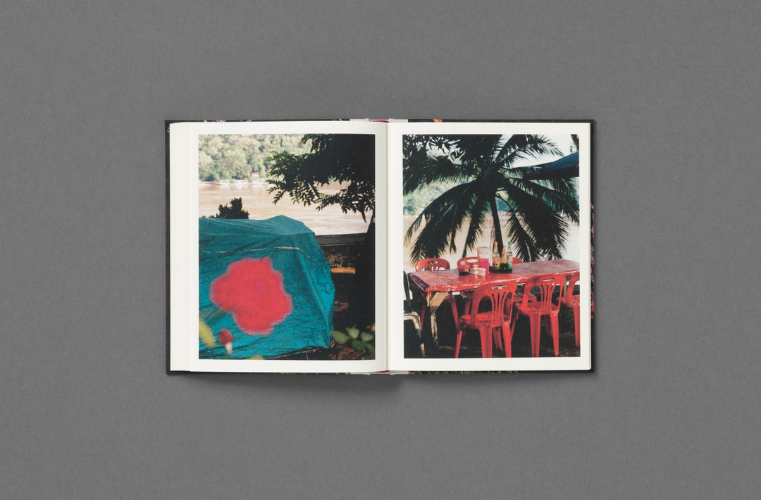 Pia Riverola – Días, published by Loose Joints