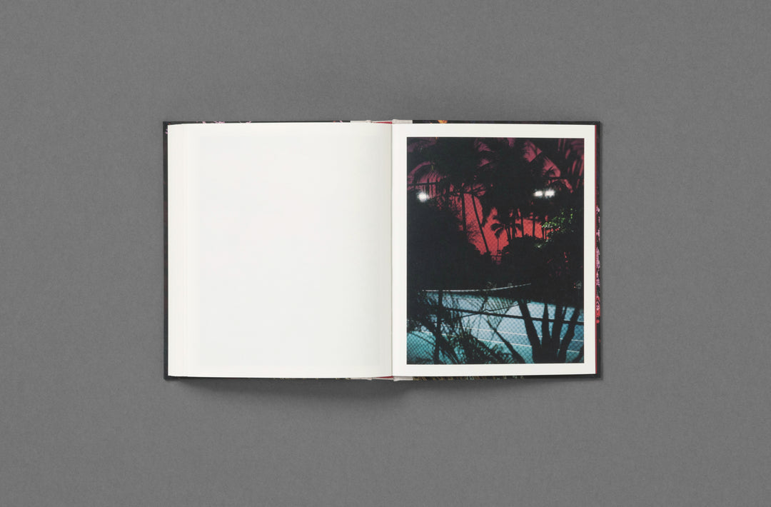 Pia Riverola – Días, published by Loose Joints