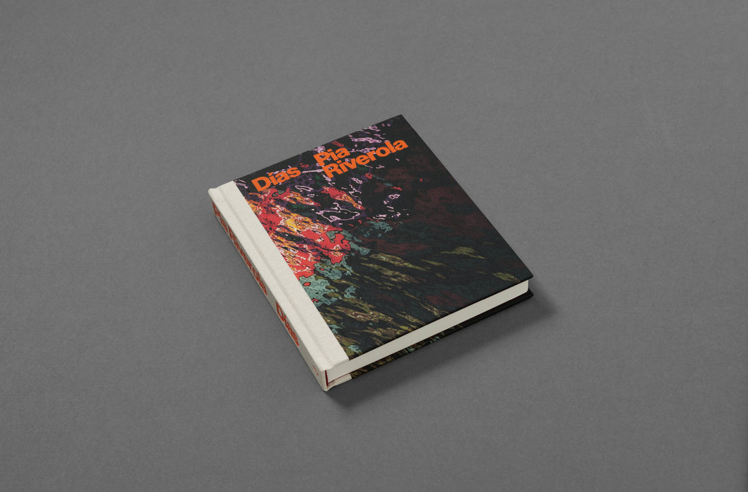 Pia Riverola – Días, published by Loose Joints