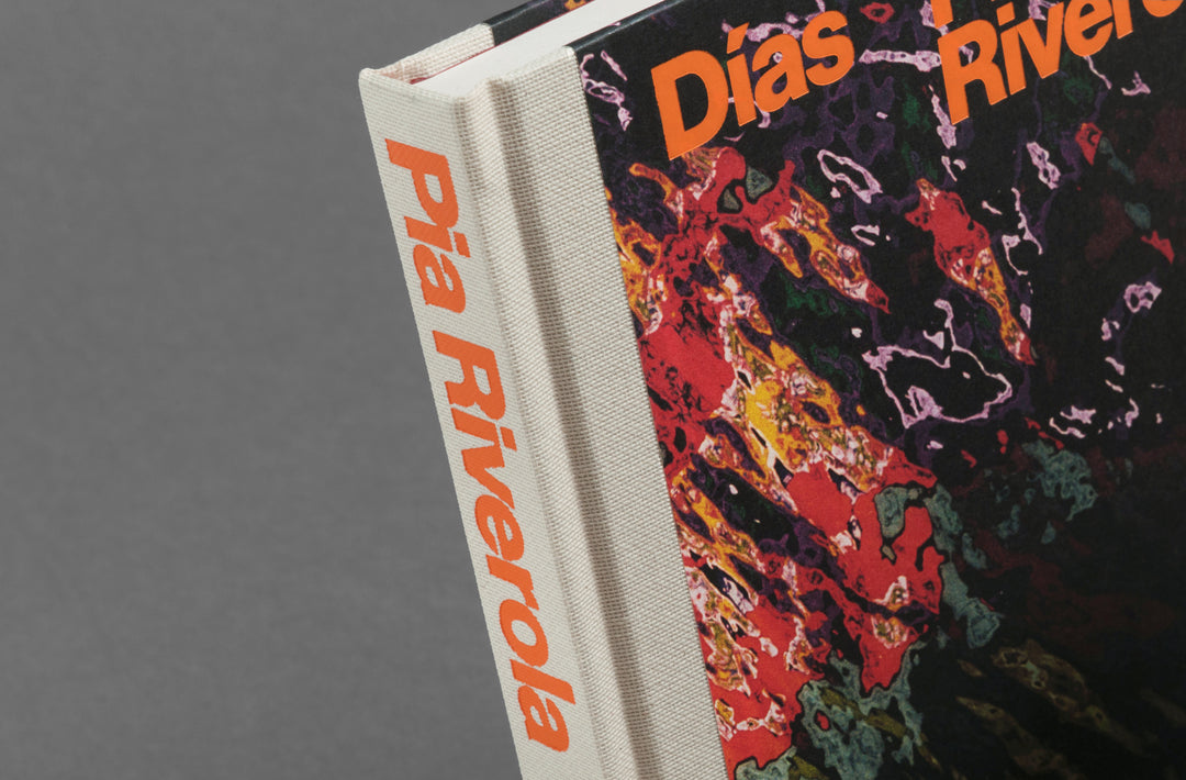 Pia Riverola – Días, published by Loose Joints