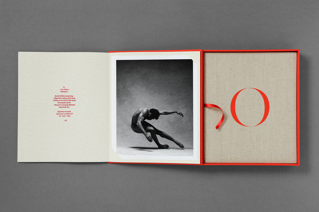 Special edition of O by Luis Alberto Rodriguez, including two darkroom prints