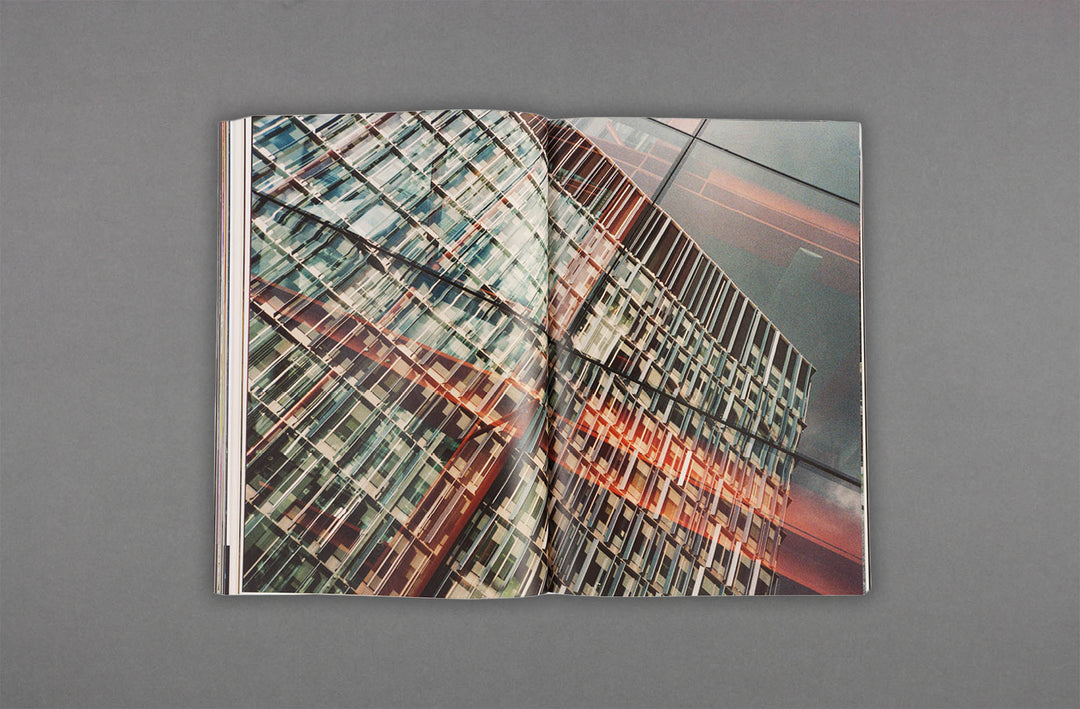 Georg Gatsas - Signal The Future - Loose Joints Publishing