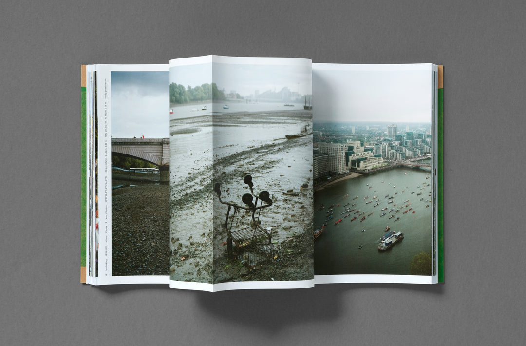 Chloe Dewe Mathews – Thames Log