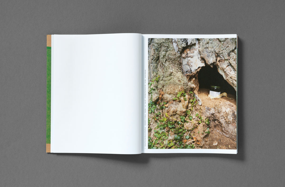 Chloe Dewe Mathews – Thames Log