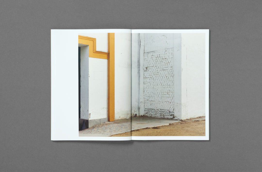Felipe Romero Beltrán – Dialect photobook published by Loose Joints