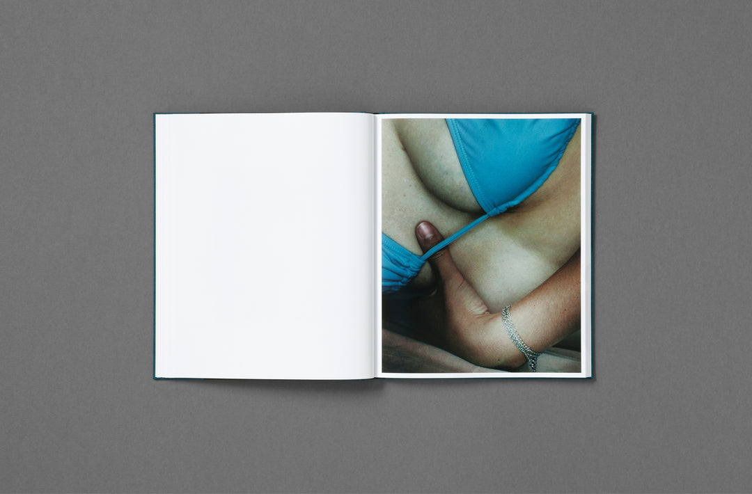 Jet Swan – Material