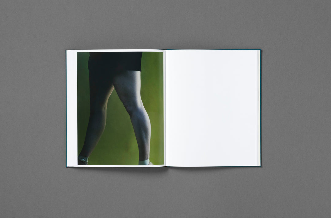 Jet Swan – Material