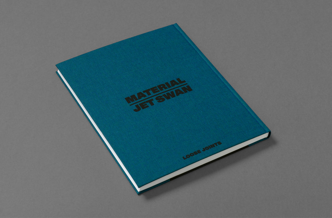 Jet Swan – Material