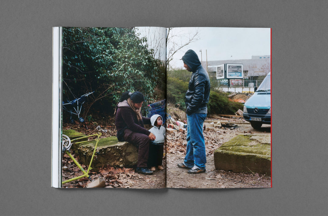 Mohamed Bourouissa – Périphérique Winner of PhotoBook of the Year, Paris Photo–Aperture PhotoBook Awards 2022 Loose Joints
