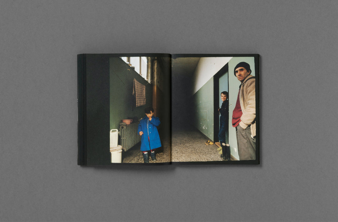 Robin Graubard – Road to Nowhere. Book published by Loose Joints. Edited by Sarah Chaplin Espenon.
