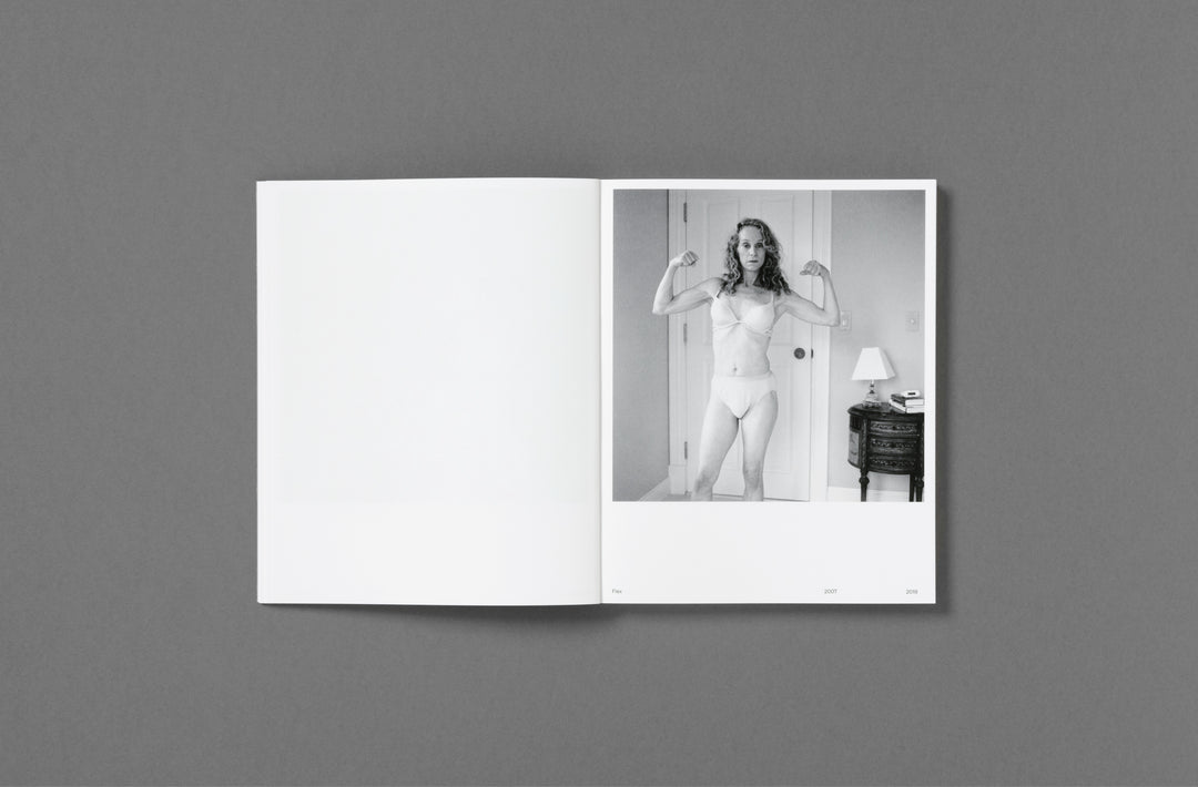 Tealia Ellis Ritter – The Model Family, book published by Loose Joints. Text by Lisa Taddeo. Edited by Sarah Chaplin Espenon.