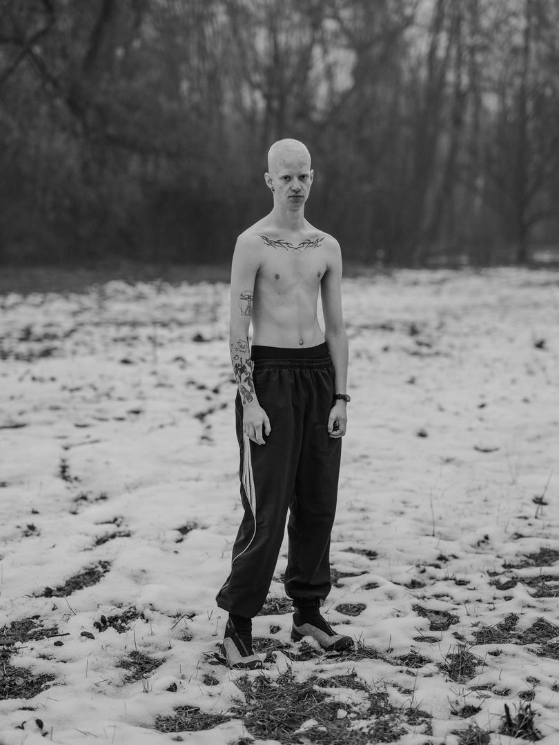 Aria Shahrokhshahi – Wet Ground