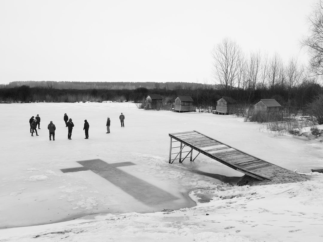 Aria Shahrokhshahi – Wet Ground
