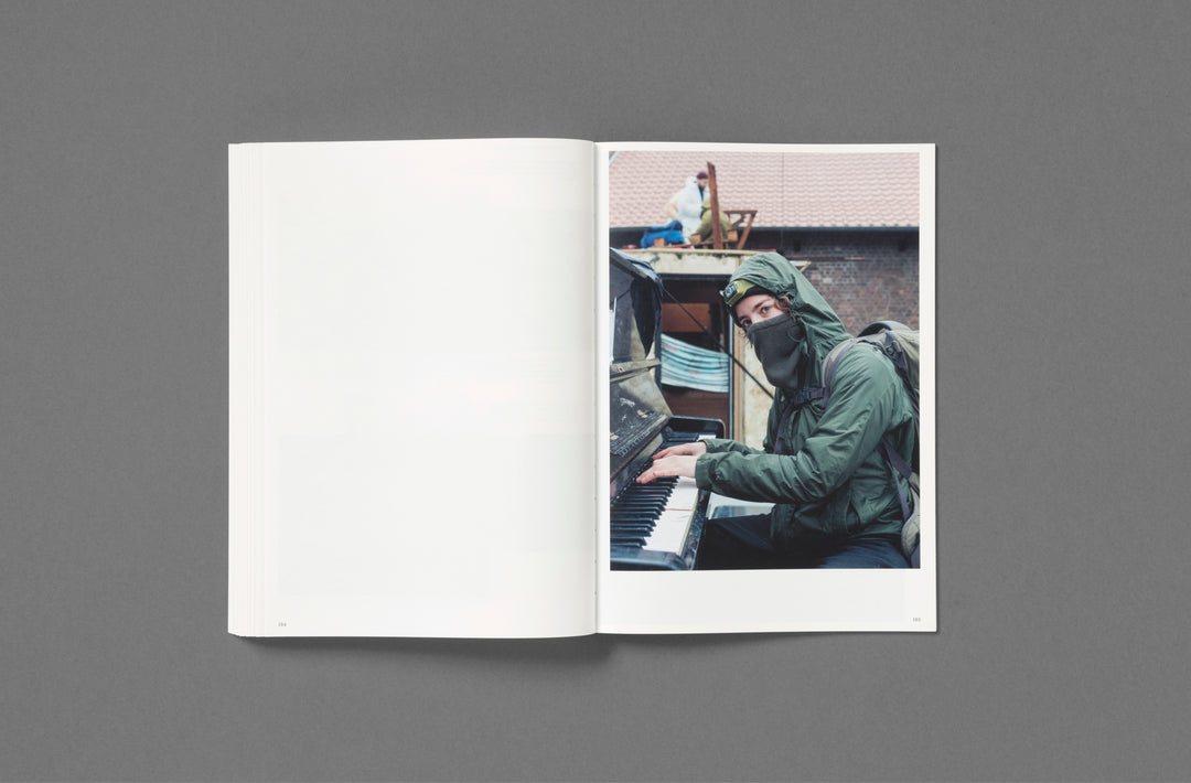 Michele Borzoni & Rocco Rorandelli – Silent Springs